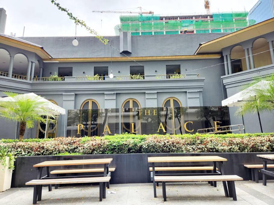Casa Antonio At Uptown Parksuites Tower One Bgc Manila Exterior photo
