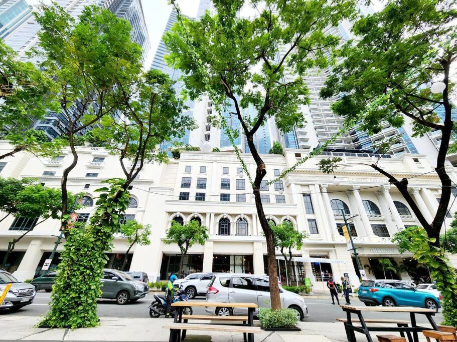 Casa Antonio At Uptown Parksuites Tower One Bgc Manila Exterior photo
