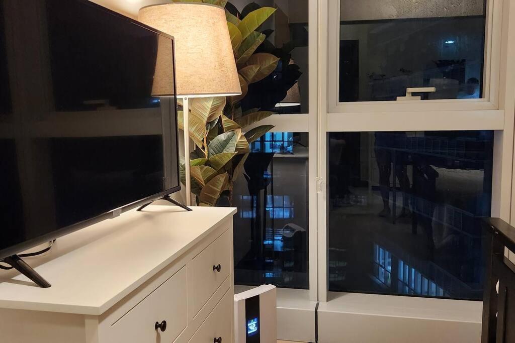 Casa Antonio At Uptown Parksuites Tower One Bgc Manila Exterior photo