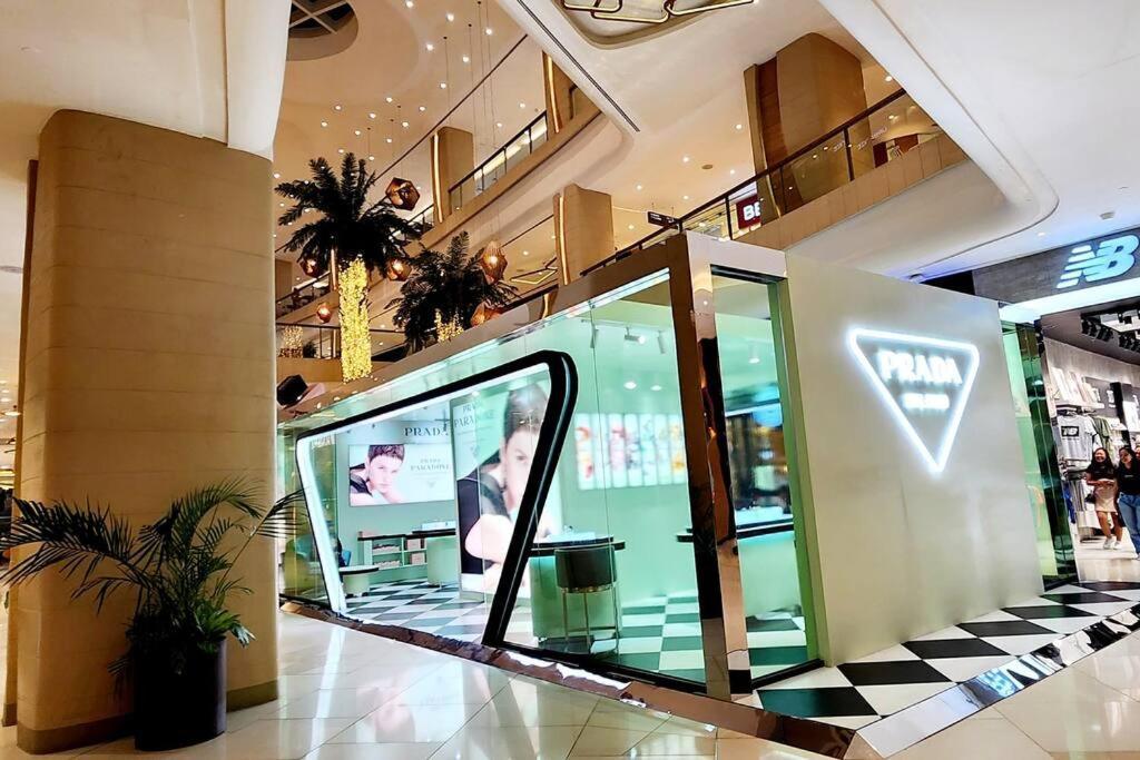 Casa Antonio At Uptown Parksuites Tower One Bgc Manila Exterior photo