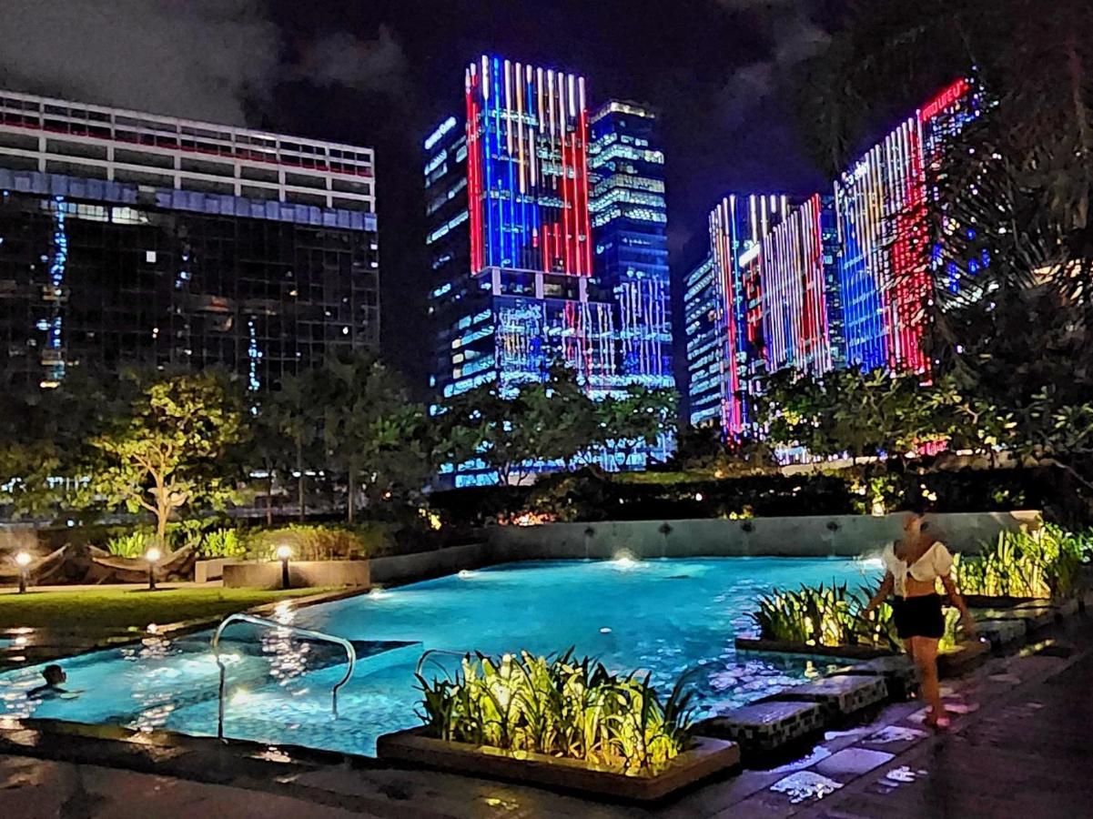 Casa Antonio At Uptown Parksuites Tower One Bgc Manila Exterior photo