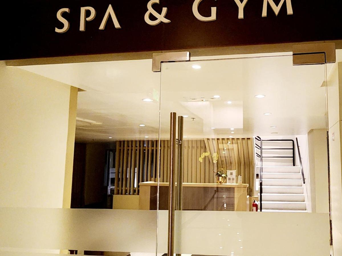 Casa Antonio At Uptown Parksuites Tower One Bgc Manila Exterior photo